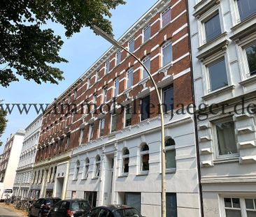 Barmbek-Süd in Fußnähe zum Mühlenkamp - Altbau- Charmante Wohnung m... - Photo 1