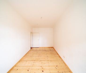 Tolle Altbauwohnung mit Charme im "Hecht". Holzdielung, Balkon, Tageslichtbad. - Foto 4