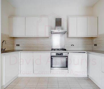 3 bedroom maisonette to rent - Photo 1