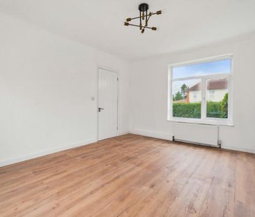 3 Bed Semi-Detached House, Staverton Road, RG2 - Photo 1