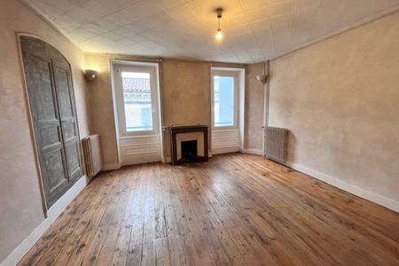 Maison de ville de quatre pièces à louer à TAIN L'HERMITAGE - Photo 3