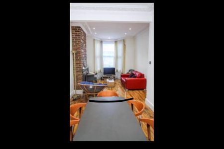 5 Bed Terraced House, Buxton Road, E17 - Photo 3