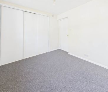 Price £995 pcm - Available Now - Unfurnished - Photo 1