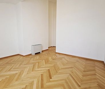 CITY-HIGHLIGHT, Gonzagagasse, klimatisiertes 122 m2 Dachgeschoss mi... - Foto 1