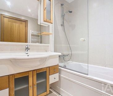 Lisboa, Lisbon - Photo 1