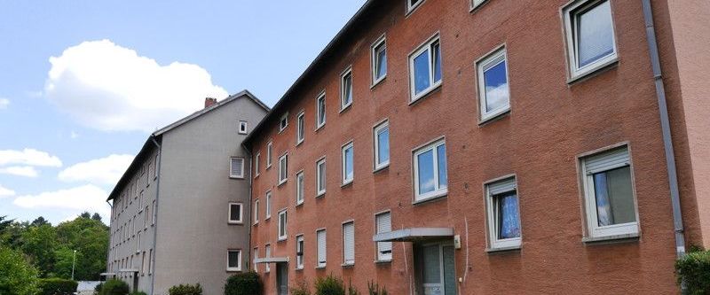 Schöne 3-Zimmer-Wohnung mit Tageslichtbad und Balkon in Hanau-Großauheim zu vermieten - Foto 1