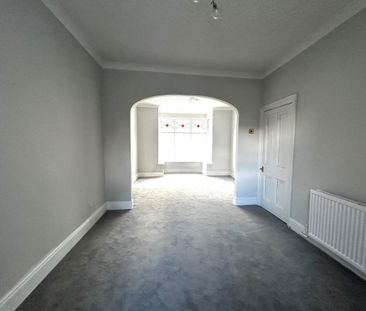 Gilbert Crescent, Llanelli, Carmarthenshire, SA15 3RB - Photo 5