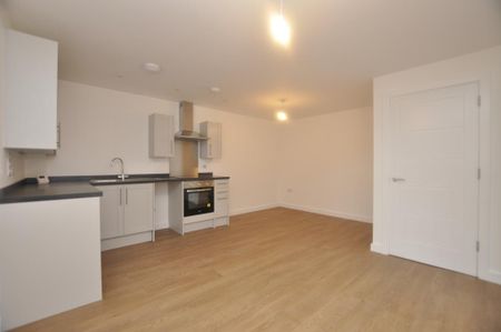 1 bedroom flat to rent - Photo 3