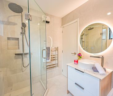 Looking for a comfortable, modern home sweet home?? Look no further. - Photo 4