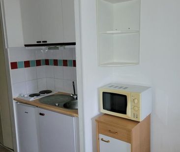 Studio de 18.90 m² avec balcon, kitchenette équipée - Photo 1