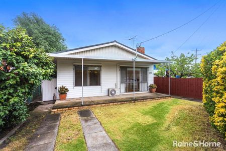 254 Douglas Parade, Newport, VIC 3015 - Photo 4