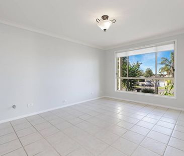 Spacious Family Home with Room for Everyone! Located on a generous ... - Photo 3