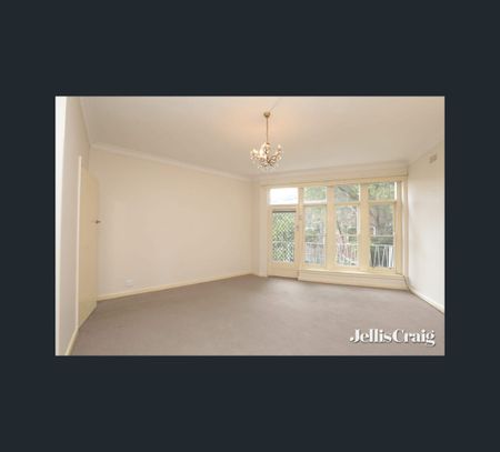 12/9 Dickens Street, Elwood, Vic 3184 - Photo 3
