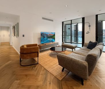 Super-Sized Designer Apartment, Available Furnished or Unfurnished - Photo 1