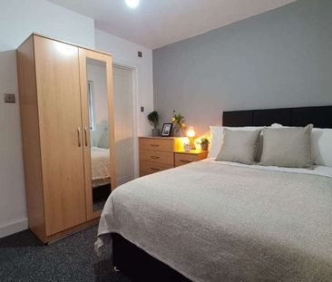 Gorsty Hill Road Room 3 - Photo 6
