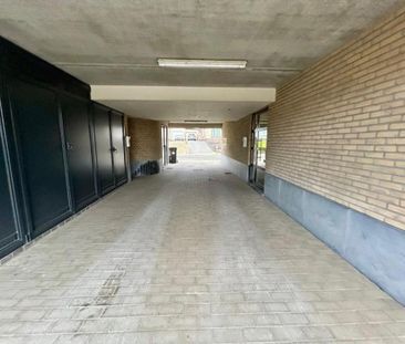 Hedendaags, instapklaar appartement met 2 slaapkamers, terras en ga... - Foto 5