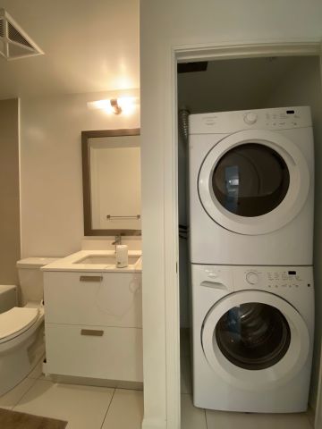 For Lease - 9 Bogert Avenue Unit# 2104, Toronto, Ontario - Photo 3