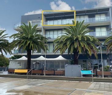 306/3a Honeysuckle Drive, Newcastle NSW 2300 - Photo 6