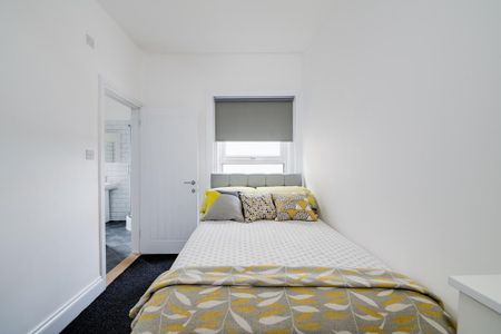 7 bedroom semi-detached house to rent - Photo 5