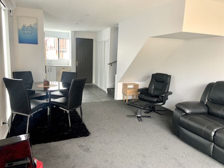 St. Albans, 2 bedrooms - Photo 3