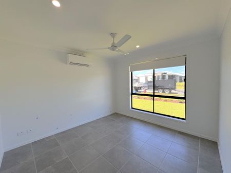 Brand-New Family Living in Beautiful Lochinvar! - Photo 5