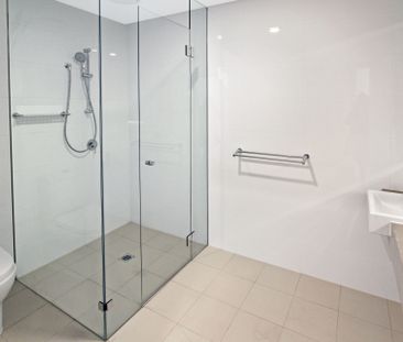 Spacious 1 Bedroom with Generous Sized Bedroom and Extra Large Park... - Photo 4