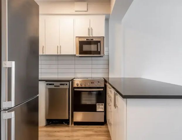 L'Esplanade Appartements | 1420-1440 Towers Street, Montreal - Photo 1