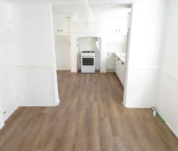RENOVATED 3 BEDROOM HOME! - Photo 2