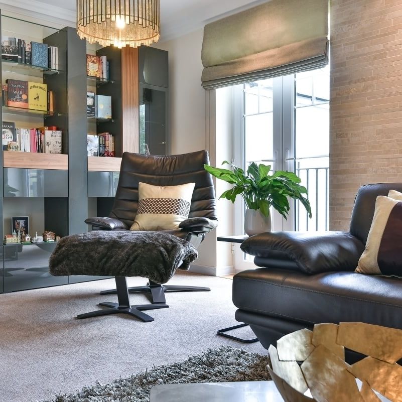 4 bedroom end of terrace house to rent - Photo 1