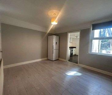 Chessington Road, Ewell, KT19 - Photo 4