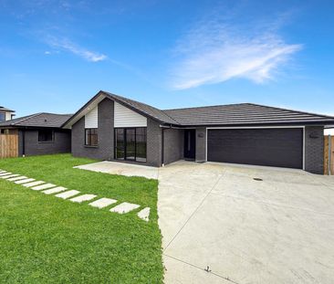 Easy access to the Northern & Southern Motorway - Photo 3