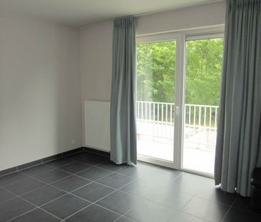 Mooi en ruim appartement van 97m2 met 2 terrassen van 11m2, garage ... - Photo 3