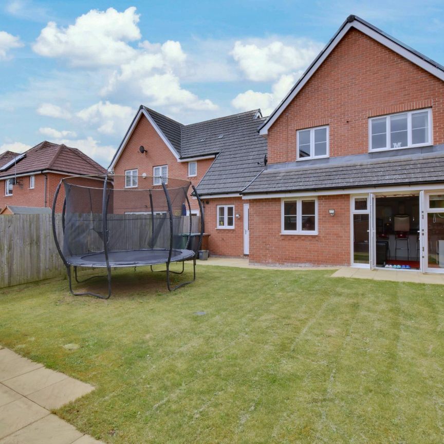 4 bedroom house to rent - Photo 1