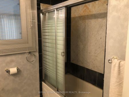 For Lease - 22 Diana Drive, King, Ontario - Photo 3