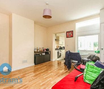 Bede Ling, West Bridgford, Nottingham, NG2 - Photo 3