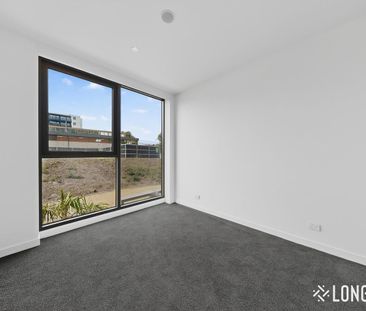 Modern Living in a Prime Location - Photo 6