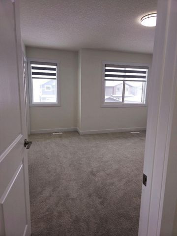 3 & 1 Bedroom Duplex Style units in Spruce Grove - SF175 - Photo 5