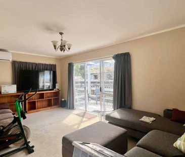 Comfort, Convenience & Space Ã¢ÂÂ Standalone Home in Massey - Photo 1