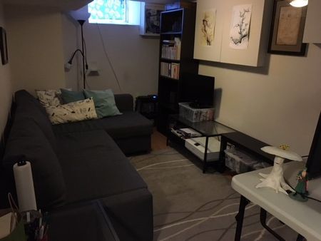 1 - 583 Mcleod Street - Photo 2