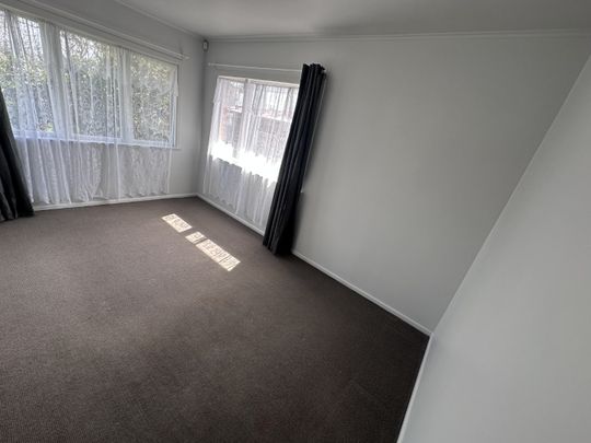 Your Perfect Rental Home Awaits in Stewart Place, Otara - Photo 1