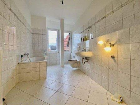 Unglaublich gemütliche WG-geeignete 3-Raum-Wohnung im Dachgeschoss - Foto 3