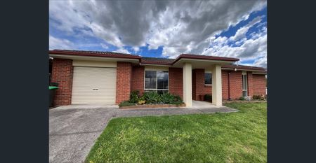 Modern Comfort Minutes From The CBD! - Photo 4