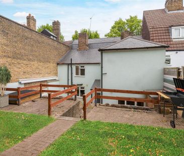 House share to rent - Photo 4