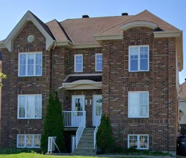 À louer / Appartement - Photo 1