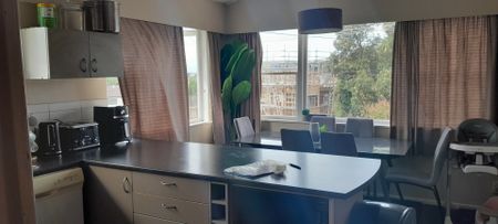 Property Management210 Sunnynook Rd, Sunnynook - House for Rent - Photo 4