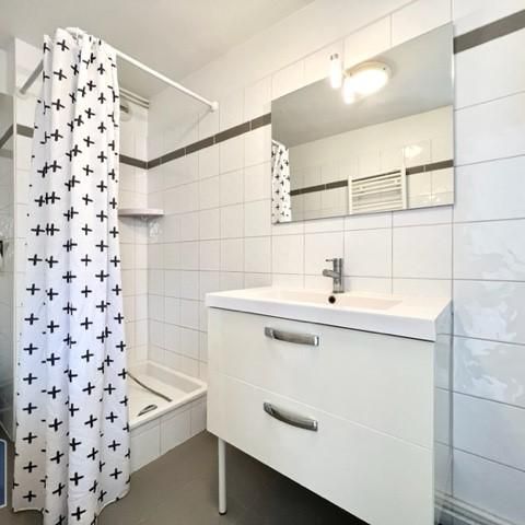 Location Appartement 1 pièce 29m² VERSAILLES 78000 - Photo 1