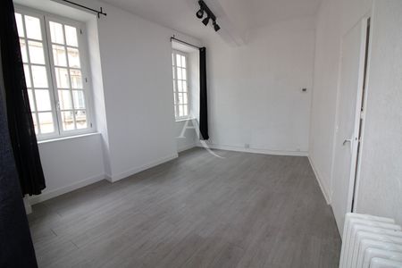 Location Appartement 1 pièce 31m² - Photo 5