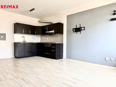 Pronájem bytu 1+kk v osobním vlastnictví 39 m², Brno - Фото 4
