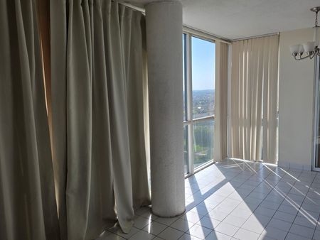 For Lease - 350 Webb Drive Unit# 1710, Mississauga, Ontario - Photo 5