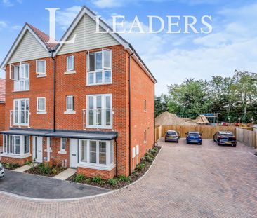 1 bedroom room to rent Ironstone Way, Chichester, PO19 - Photo 3